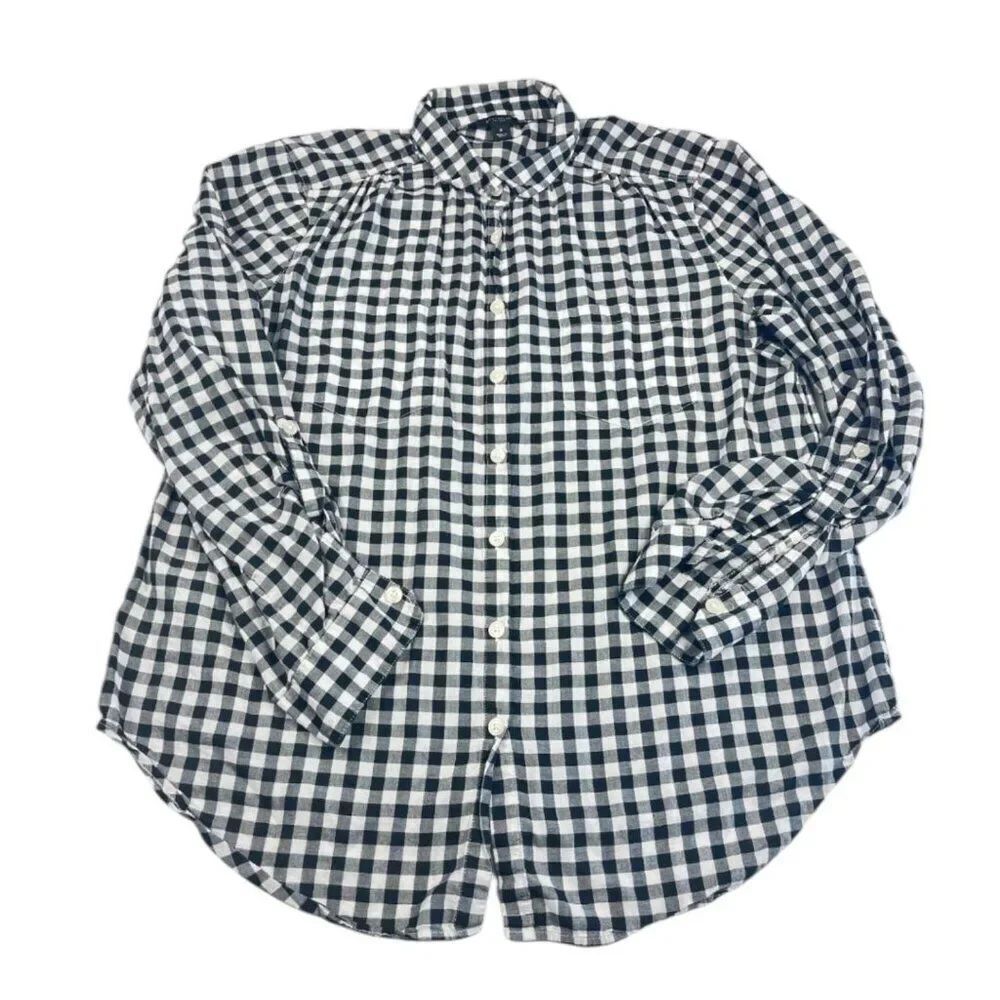 Ann Taylor Long Sleeve Button Shirt Gingham Plaid Preppy Classic Workwear Top M